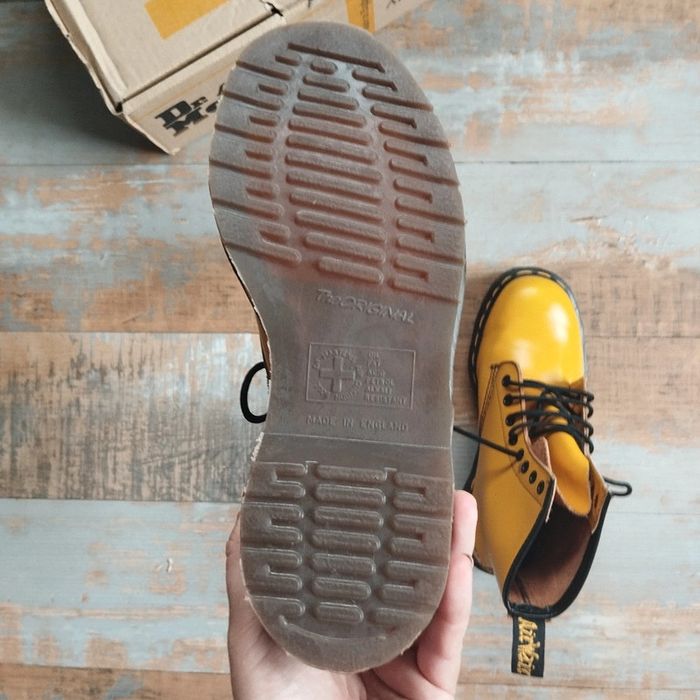🔸1460 Dr. Martens collector mie Y2K Made in England T37 Jaune  rare ! - photo numéro 8