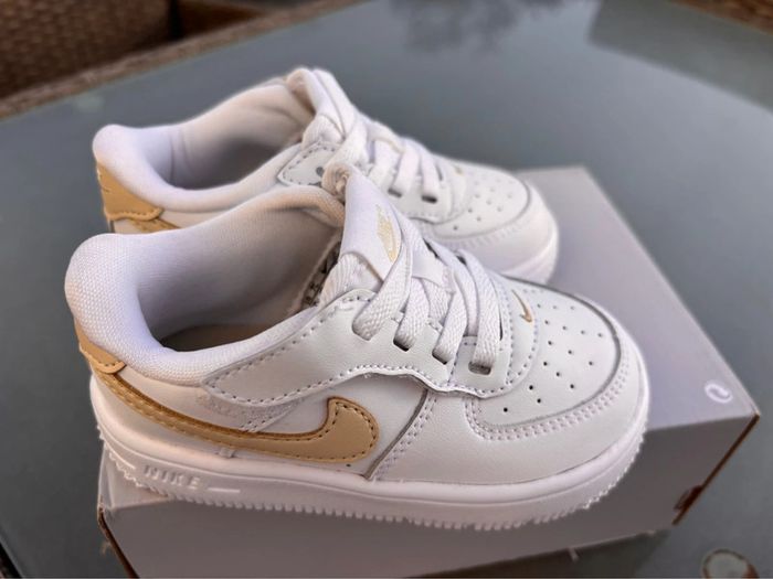 Nike Air Force 1 P.23,5 Neuves unisex - photo numéro 6