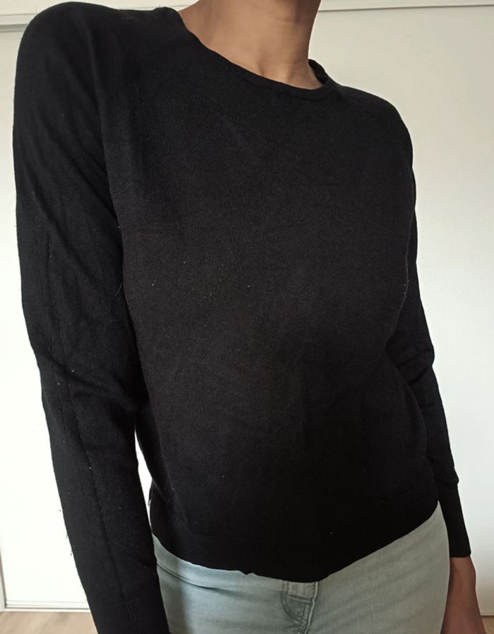 Pull noir col rond camaïeu T 38 - photo numéro 3