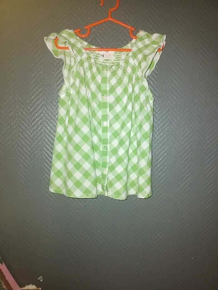 Tee shirt
