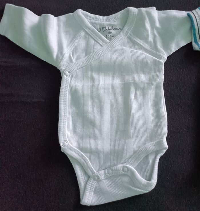 Lot naissance, 1 mois et 3 mois garçon - photo numéro 3