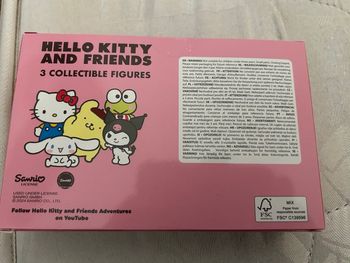 3 figurine hello kitty