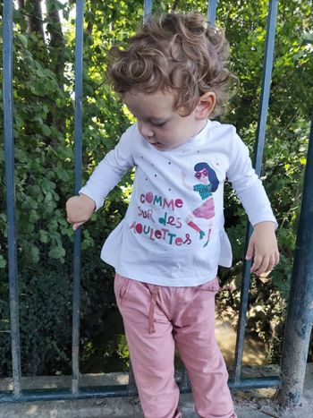 23 mois 2 ans ensemble teeshirt et pantalon