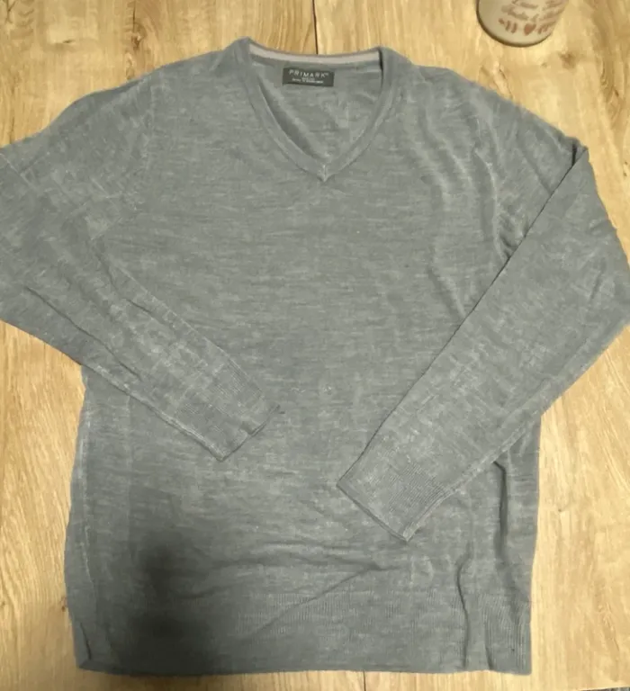 Pull V primark taille M