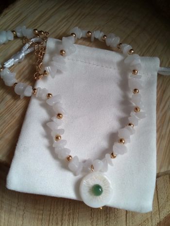 Collier cristal de roche et n'a'c'r'e