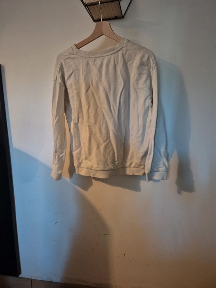 Pull sweat - photo numéro 2