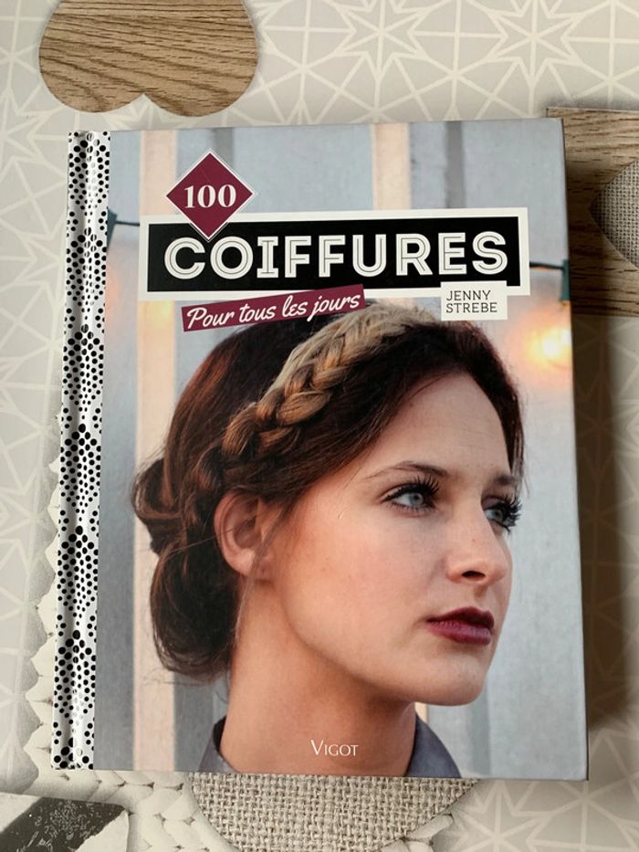 2 livres L’art du maquillage + 100 coiffures - photo numéro 5