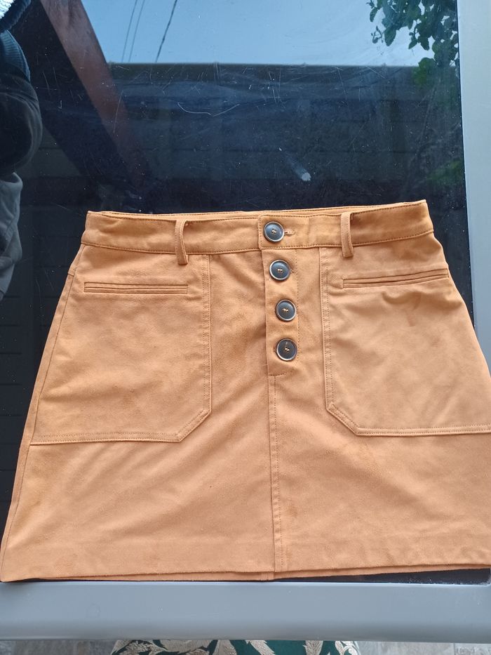 Mini jupe femme zara en daim marron M très bon état