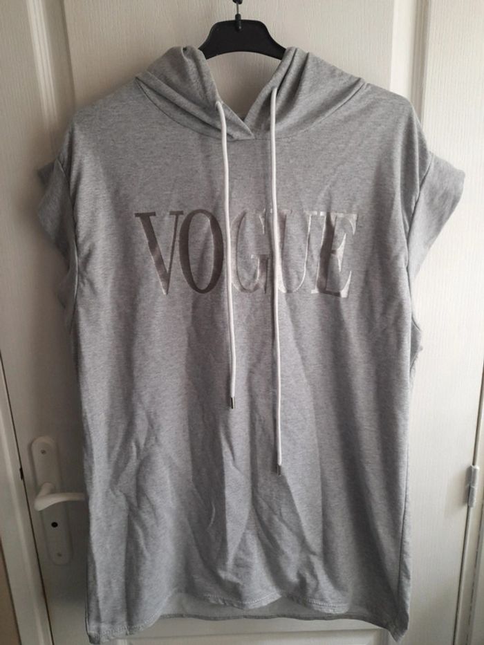 Sweat "Vogue" gris clair