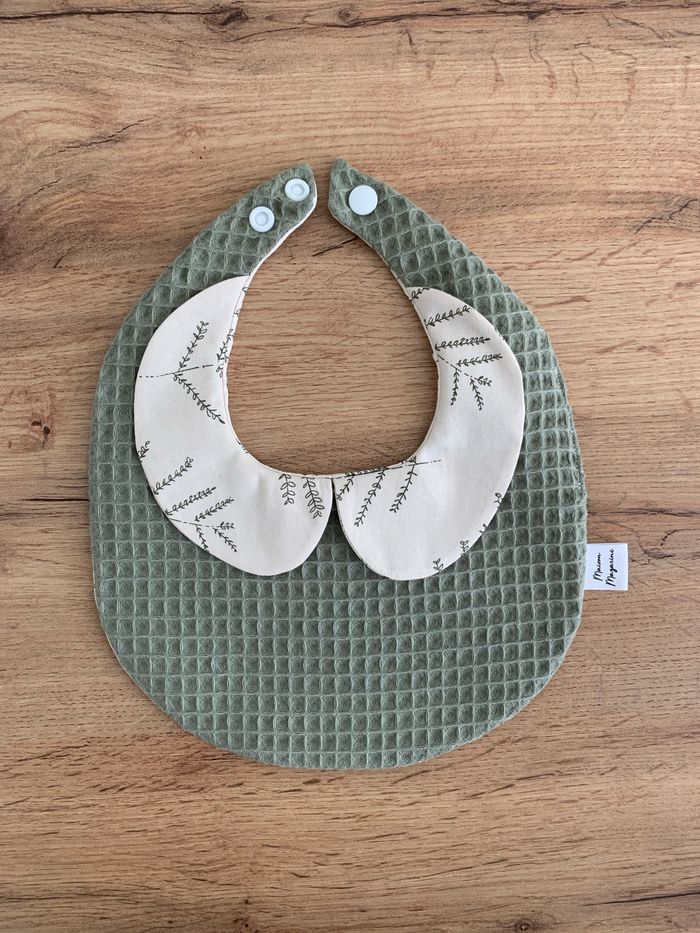 Bavoir bébé / enfant à col Claudine - photo numéro 1