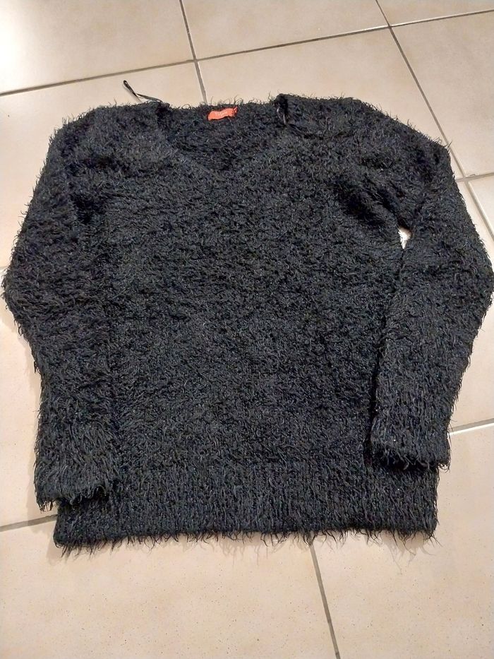 Pull col V