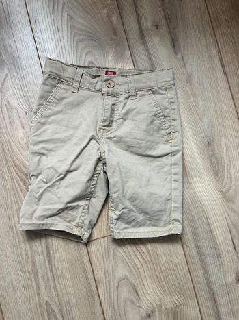 Short chino