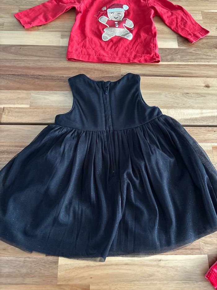 Lot robes et t-shirt de fête 🎄 - photo numéro 9