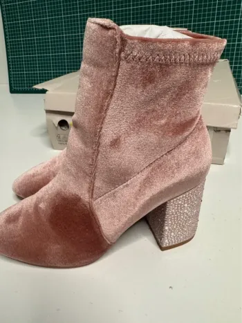 Boots à talons Light Pink Anna Field neuve taille 37