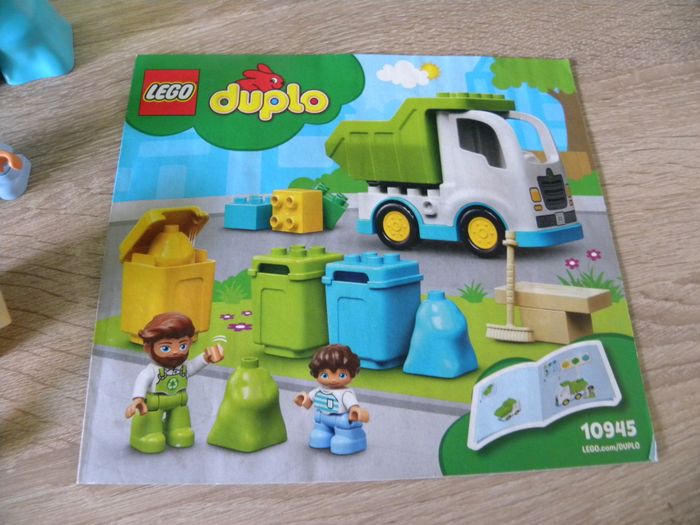 LEGO Duplo - le camion poubelle et tri sélectif 10945 - photo numéro 2