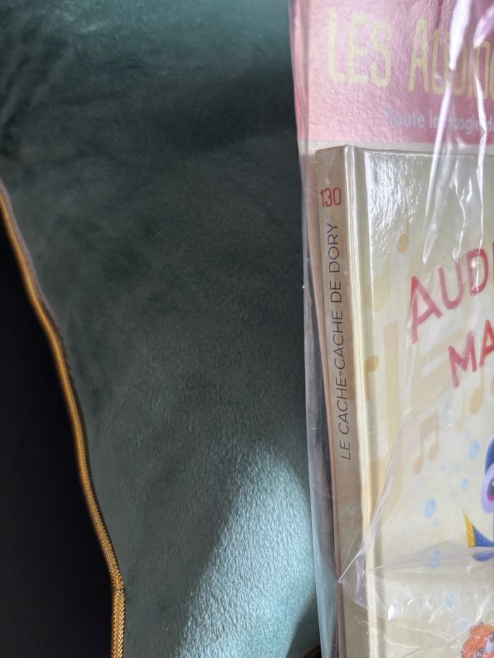 Figurine + Livre Le Cache-Cache de Dory n 130 Les Audiocontes Magiques Disney Altaya - photo numéro 3