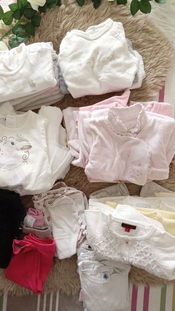 Lot vêtements bébé fille 6-9 mois
