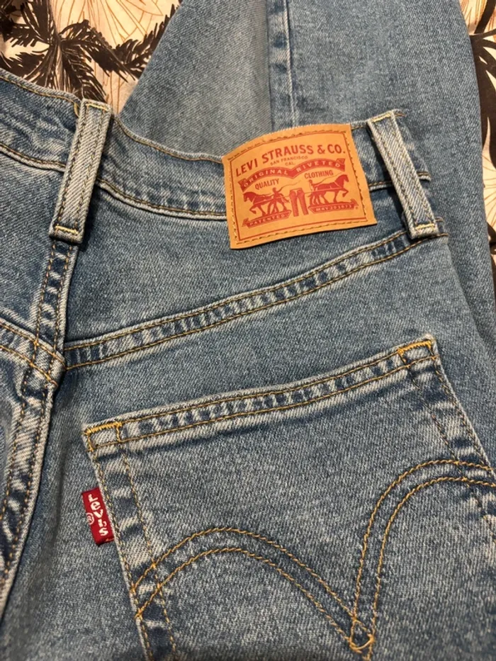 Jean droit Levi’s bleu - photo numéro 5
