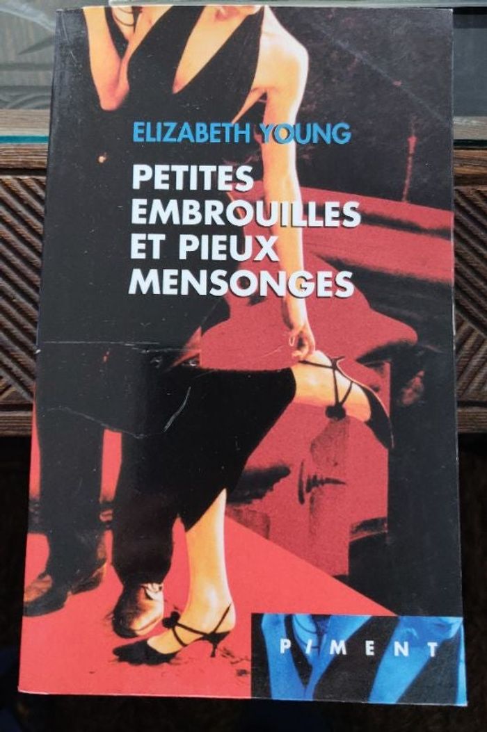 Petites embrouilles et pieux mensonges