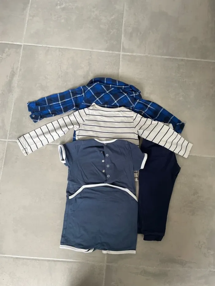Lot de vêtements garçon taille 18/24 mois - photo numéro 3