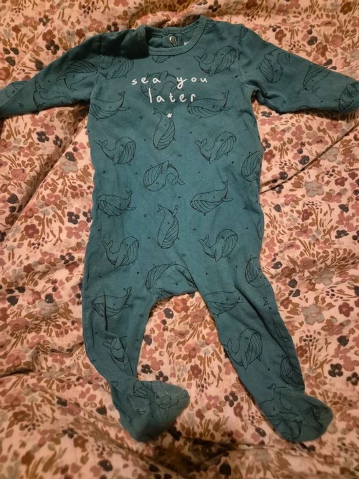Lot 2 pyjamas fins 9 mois kiabi - photo numéro 2