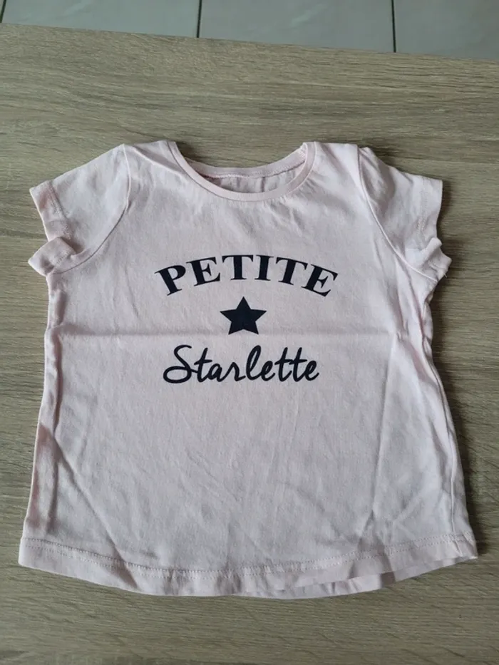 Lot de 3 (+1) tee-shirts fille en 18 mois - photo numéro 7