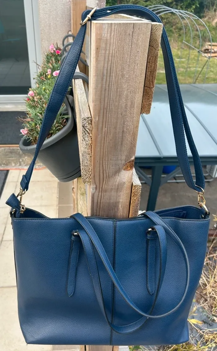 Tote bag en parfait état - photo numéro 3