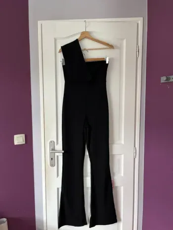 Combinaison noire - Pretty Little Thing - Taille 36