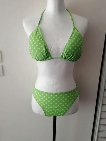 Maillot de bain deux pièces à pois