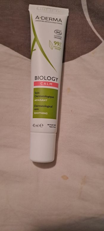 🌿 Crème A-DERMA Biology Calm – Soin Dermatologique Apaisant 40 ml