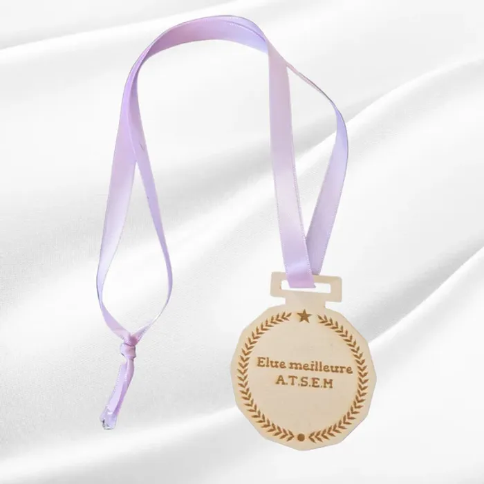 Médaille "Élue meilleure A.T.S.E.M" – Cadeau fin d'année scolaire - photo numéro 2