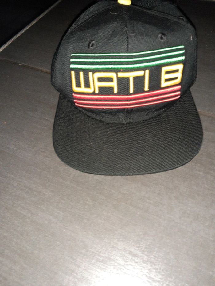 Casquett noire - photo numéro 5