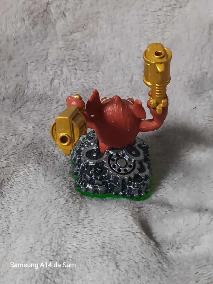 Figurine skylanders - photo numéro 3