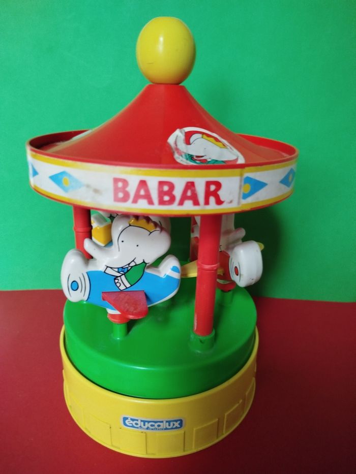 Manège à musique Babar