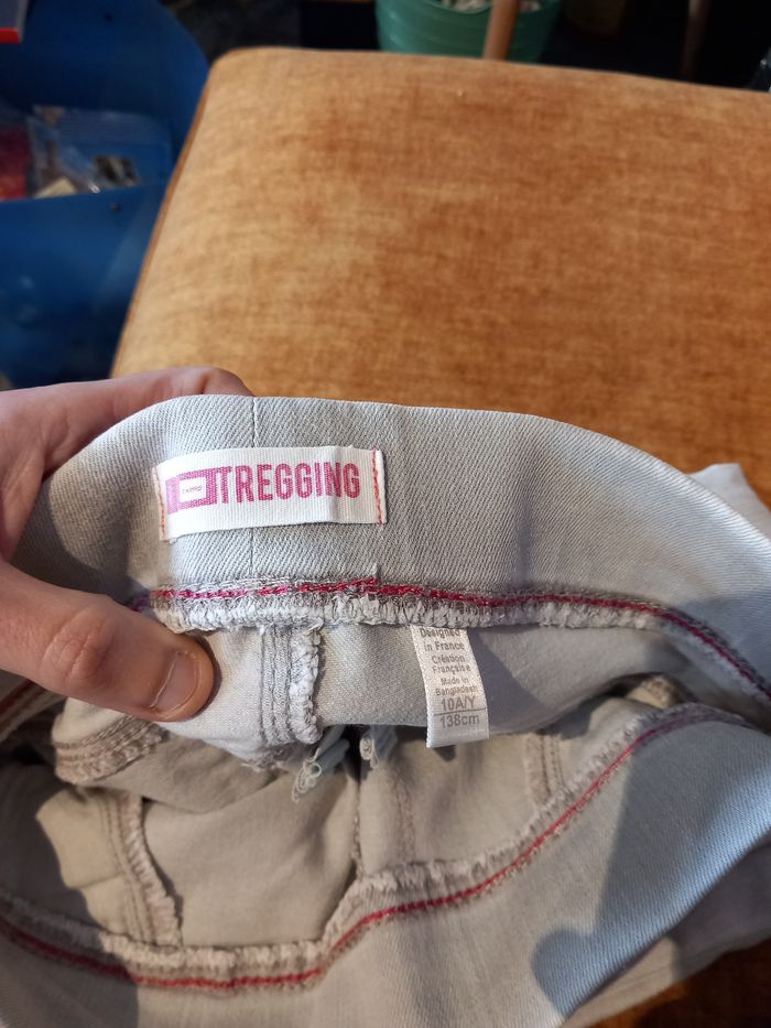 Lot 4 pantalons (10 ans) - photo numéro 8