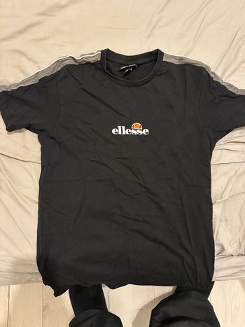 Maillot ellesse taille xs