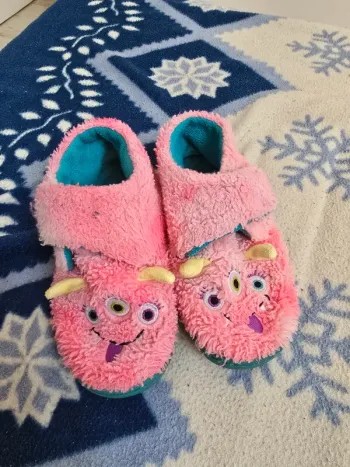 chaussons monstre