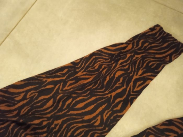 combi pantalon à motif tendance neuve primark - photo numéro 3