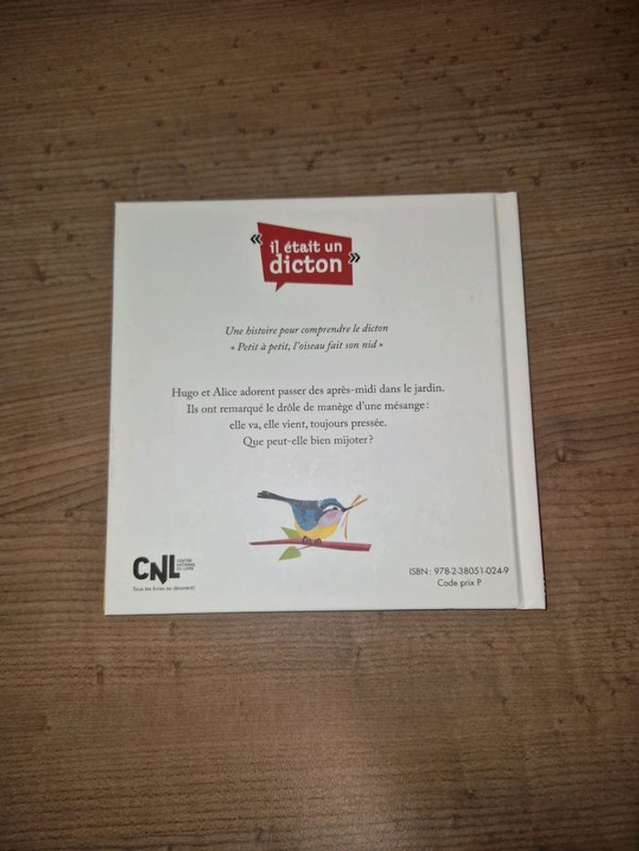 Livre Petit à petit, l'oiseau fait son nid - photo numéro 2