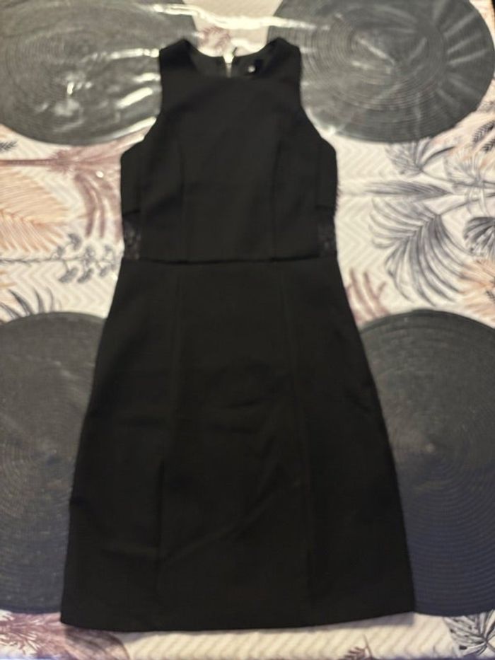 Robe noir