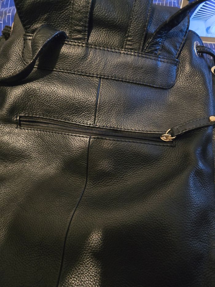 Sac a dos caprisa en cuir - photo numéro 4