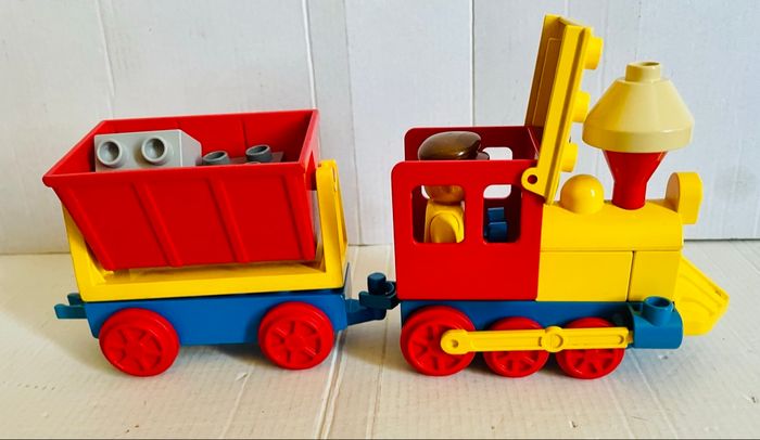 Lego Duplo train - photo numéro 4