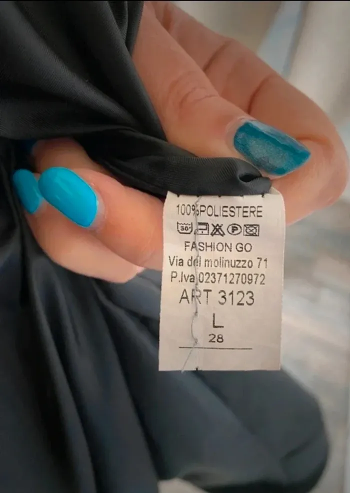 Manteau mi long grande capuche New Collection taille L - photo numéro 4