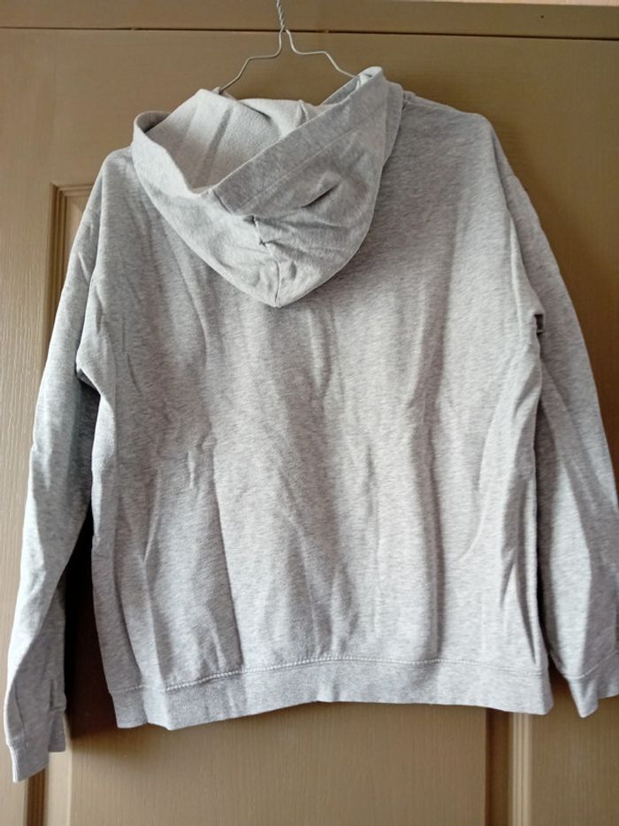 sweat - photo numéro 2