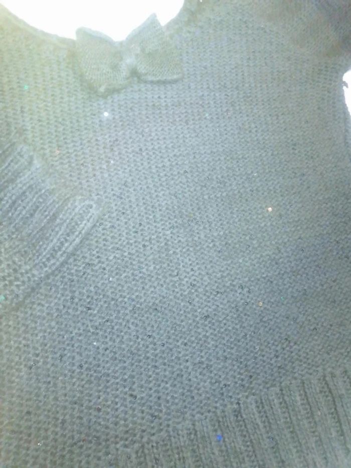 Joli pull gris - photo numéro 2