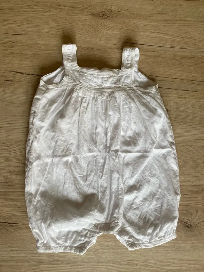 Barboteuse blanche été