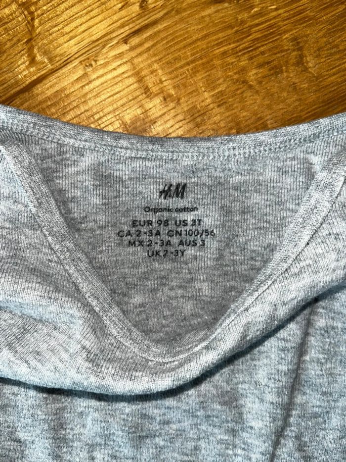 Lot de 8 t-shirts, taille 2-3 ans - photo numéro 3