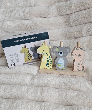 Jouet animaux empilables en bois Neuf