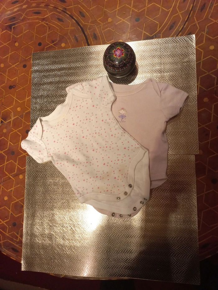 Body coton a cœurs 12 mois