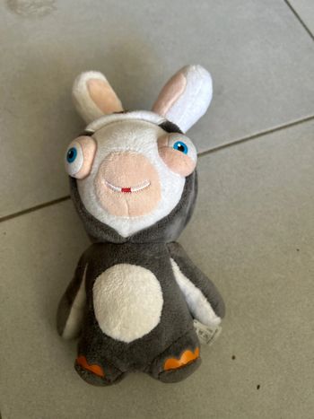Peluche lapin cretin